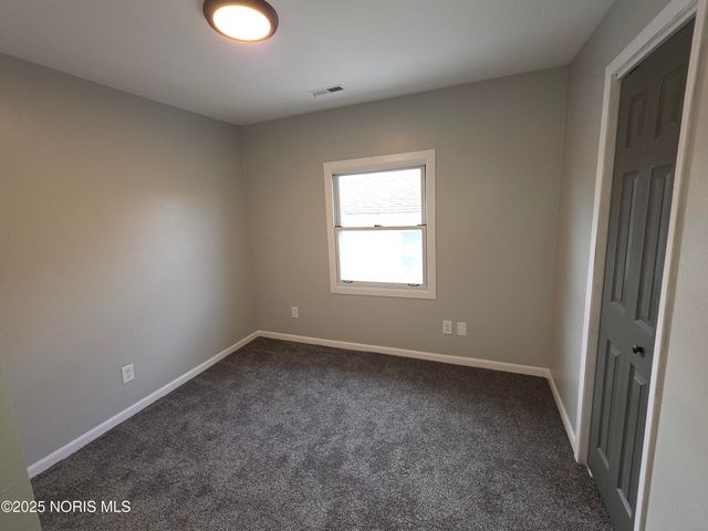 1833 Ottawa Drive, Toledo, OH 43606