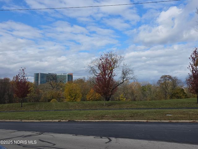 1833 Ottawa Drive, Toledo, OH 43606