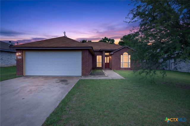 303 Rodeo Circle, Copperas Cove, TX 76522