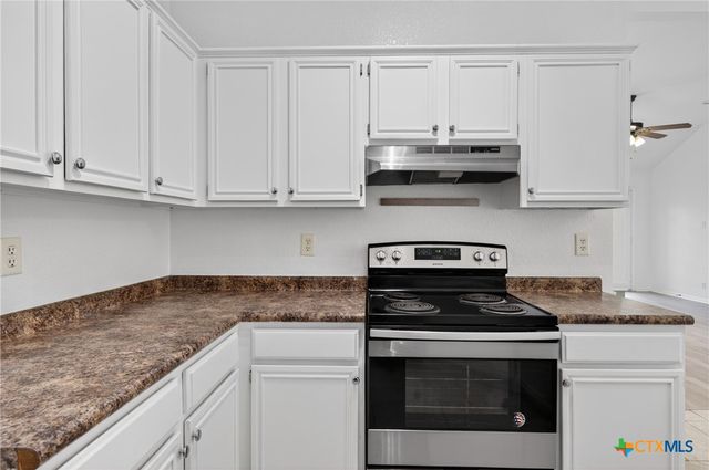303 Rodeo Circle, Copperas Cove, TX 76522