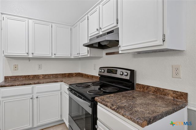 303 Rodeo Circle, Copperas Cove, TX 76522