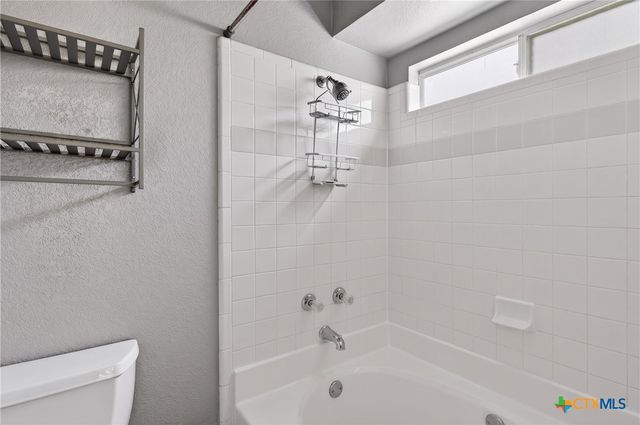 303 Rodeo Circle, Copperas Cove, TX 76522