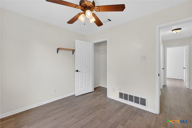 303 Rodeo Circle, Copperas Cove, TX 76522
