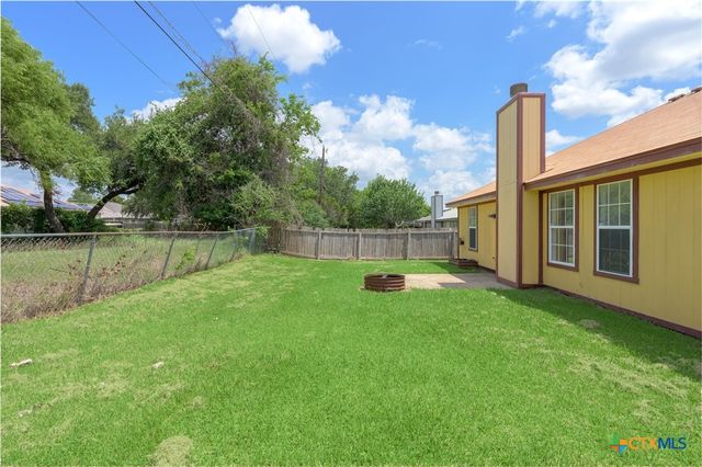 303 Rodeo Circle, Copperas Cove, TX 76522