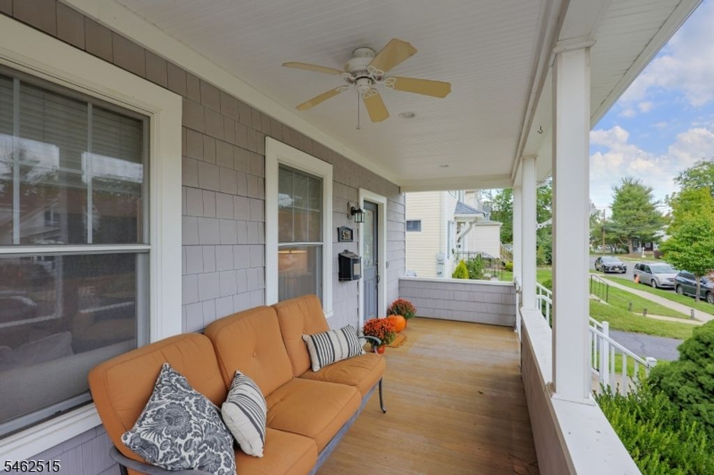 528 Downer Street, Westfield Town, NJ 07090 — photo 2