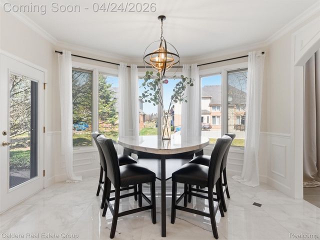 7219 Vista Drive, Shelby Charter Township, MI 48316