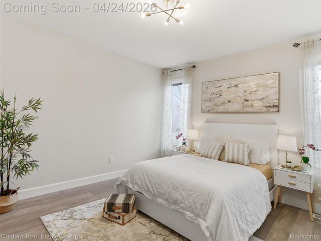 7219 Vista Drive, Shelby Charter Township, MI 48316