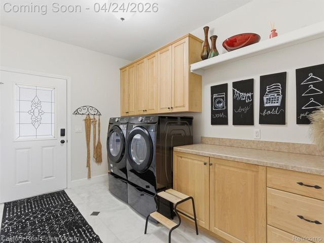 7219 Vista Drive, Shelby Charter Township, MI 48316