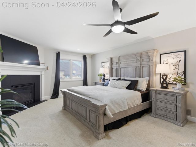 7219 Vista Drive, Shelby Charter Township, MI 48316