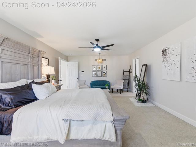 7219 Vista Drive, Shelby Charter Township, MI 48316