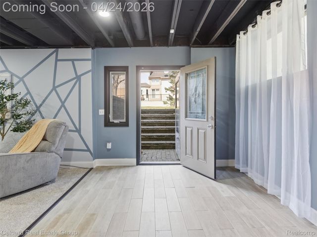 7219 Vista Drive, Shelby Charter Township, MI 48316