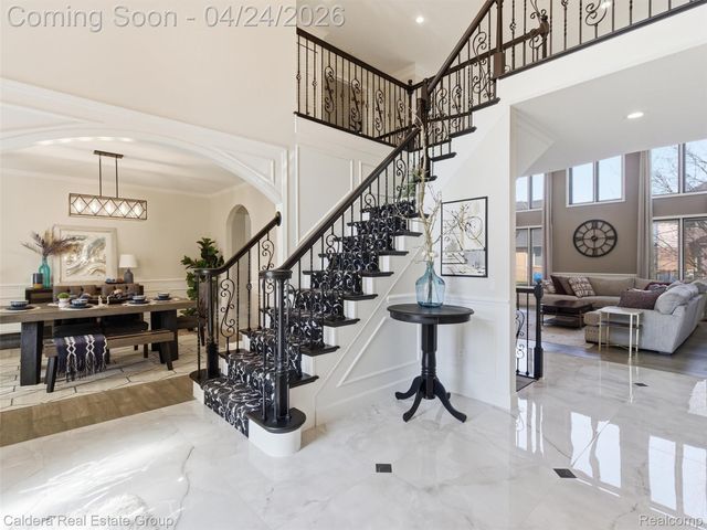 7219 Vista Drive, Shelby Charter Township, MI 48316