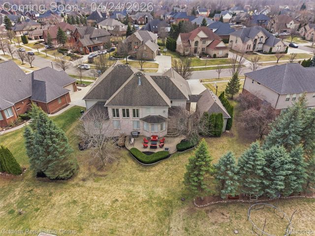 7219 Vista Drive, Shelby Charter Township, MI 48316