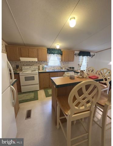 59 WALNUT LN, Heathsville, VA 22473