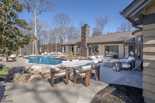 113 Hickory Tree, Bernardsville Boro, NJ 07931