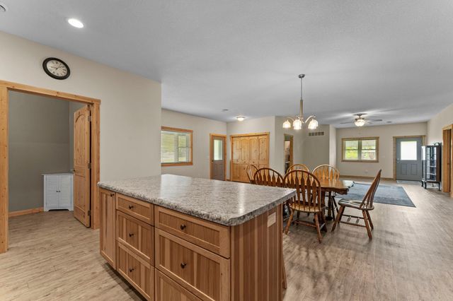 11330 Lakeview Heights Road, Pine City, MN 55063