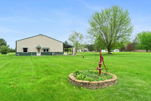 11330 Lakeview Heights Road, Pine City, MN 55063