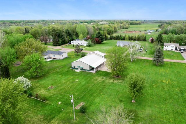 11330 Lakeview Heights Road, Pine City, MN 55063