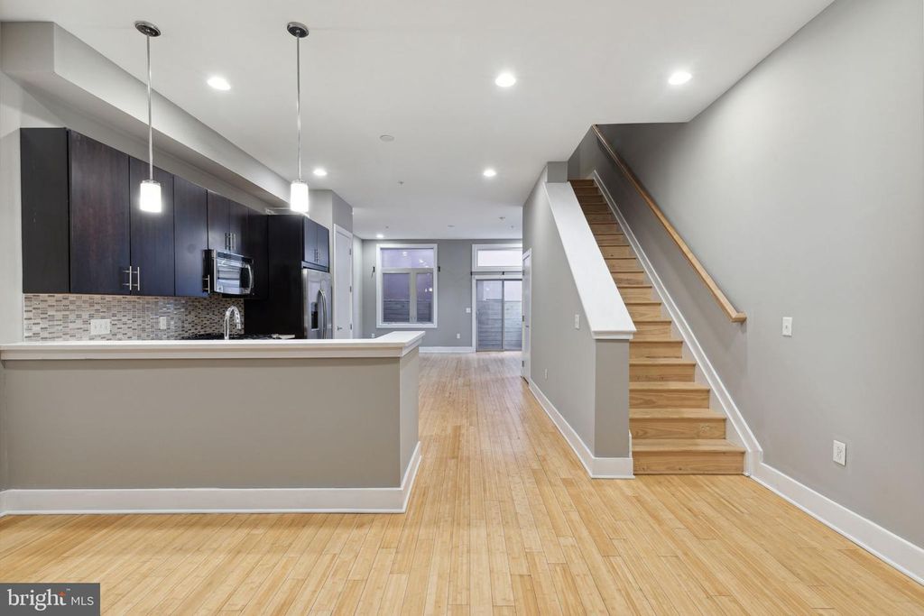 1130 N FRONT ST #A24, PHILADELPHIA, PA 19121 — photo 4