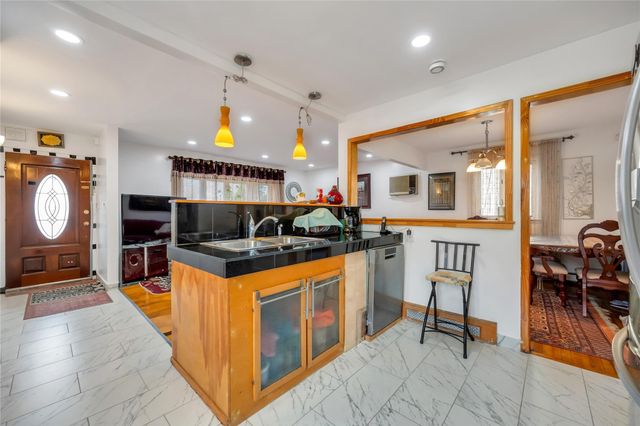 431 Kirkman Avenue, Elmont, NY 11003