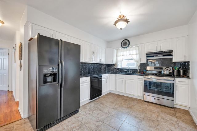 431 Kirkman Avenue, Elmont, NY 11003