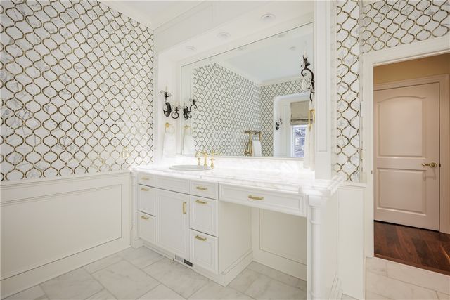 509 Allens Creek Road, Pittsford, NY 14618