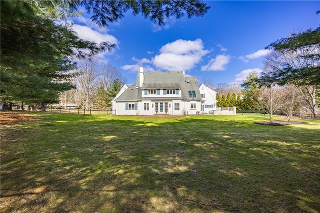 509 Allens Creek Road, Pittsford, NY 14618