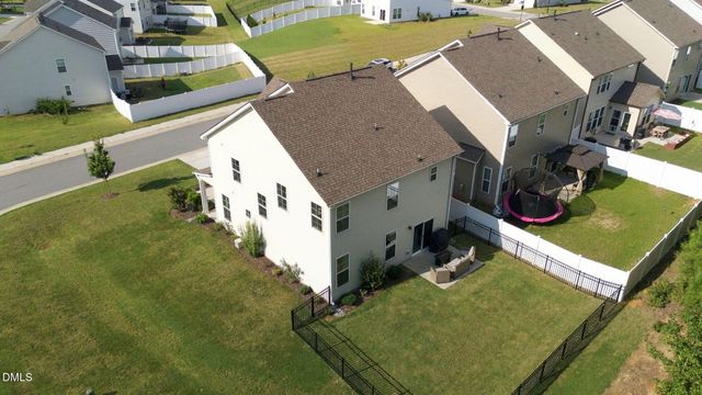 589 Whitley Ridge Drive, Clayton, NC 27527