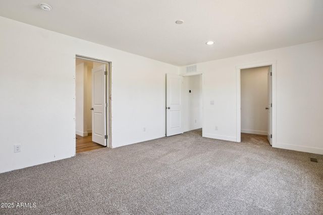 2433 S 357th Drive, Tonopah, AZ 85354