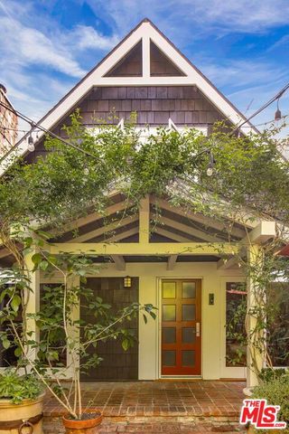 2536 Beverley Avenue, Santa Monica, CA 90405