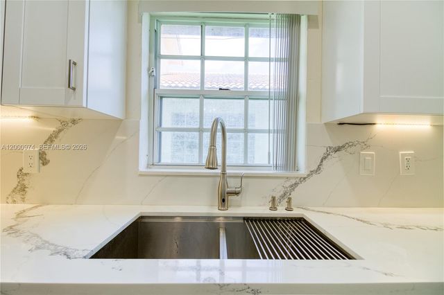 17676 SW 6th Ct, Pembroke Pines, FL 33029