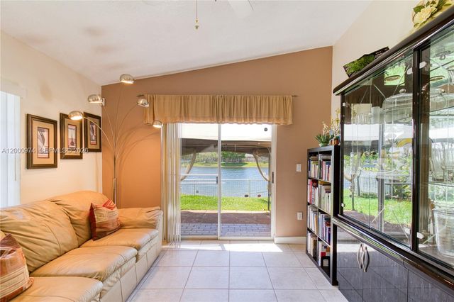 17676 SW 6th Ct, Pembroke Pines, FL 33029