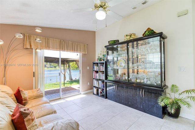 17676 SW 6th Ct, Pembroke Pines, FL 33029