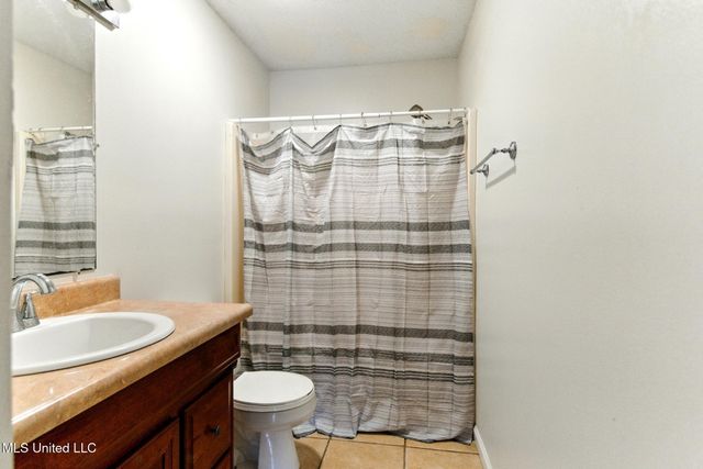 4350 Biglin Bayou Drive, D'iberville, MS 39540
