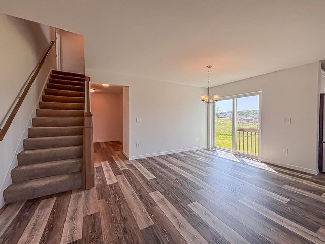 W194N15744 East Gate COURT, Jackson, WI 53037