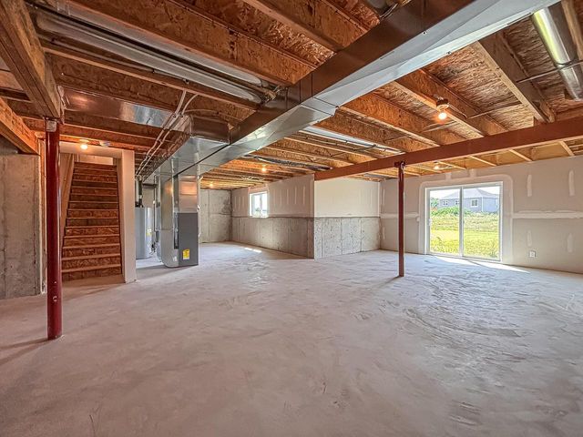 W194N15744 East Gate COURT, Jackson, WI 53037