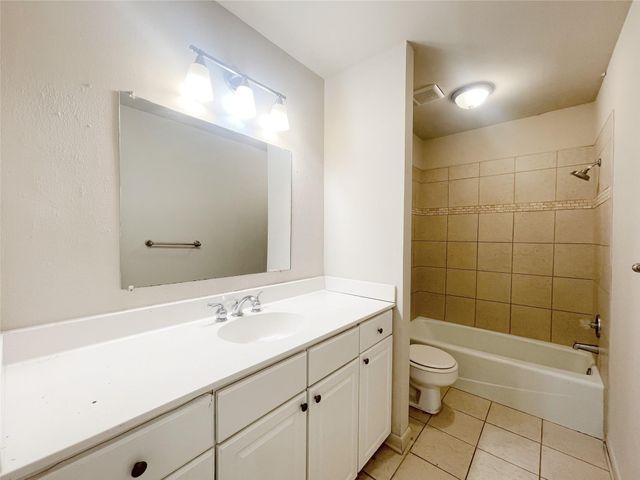 1922 Havenhouse, Spring, TX 77386