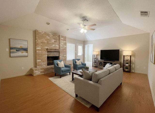 1922 Havenhouse, Spring, TX 77386