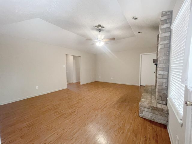 1922 Havenhouse, Spring, TX 77386