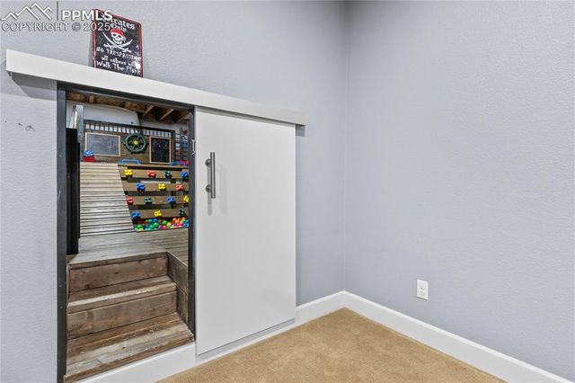 8118 Cedarstone Lane, Colorado Springs, CO 80927