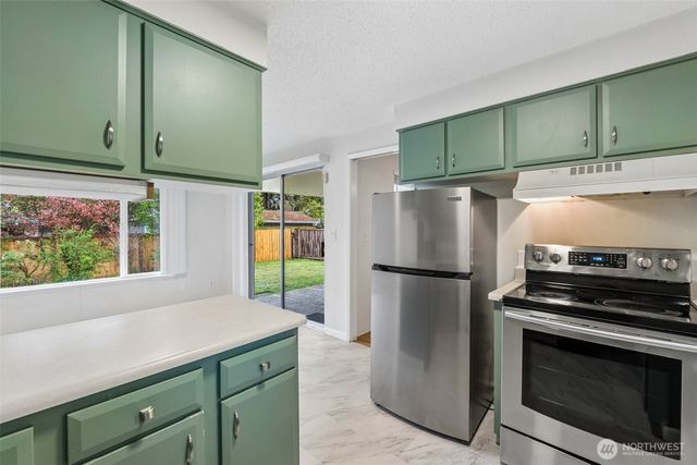 6202 84th Street SW, Lakewood, WA 98499