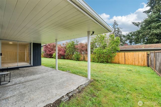 6202 84th Street SW, Lakewood, WA 98499