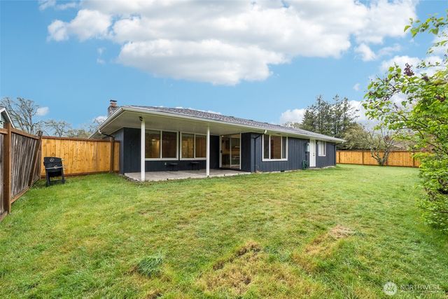 6202 84th Street SW, Lakewood, WA 98499