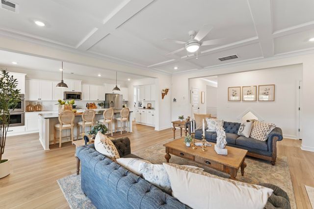 6152 Zoe Way, Myrtle Beach, SC 29588