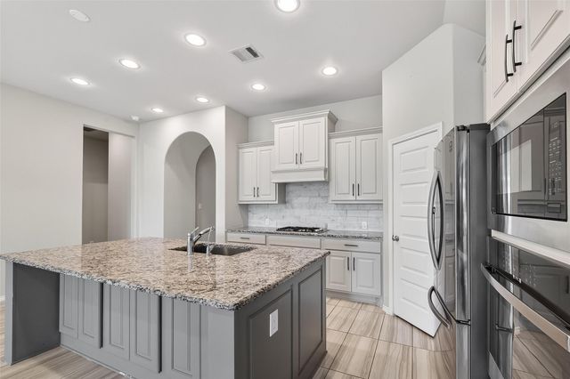 3610 Brattain Drive, Iowa Colony, TX 77583