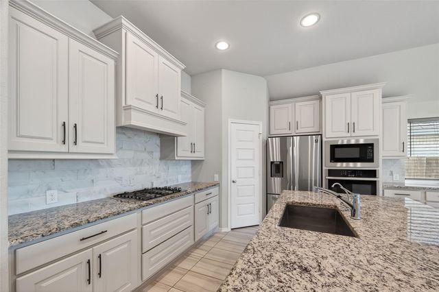 3610 Brattain Drive, Iowa Colony, TX 77583