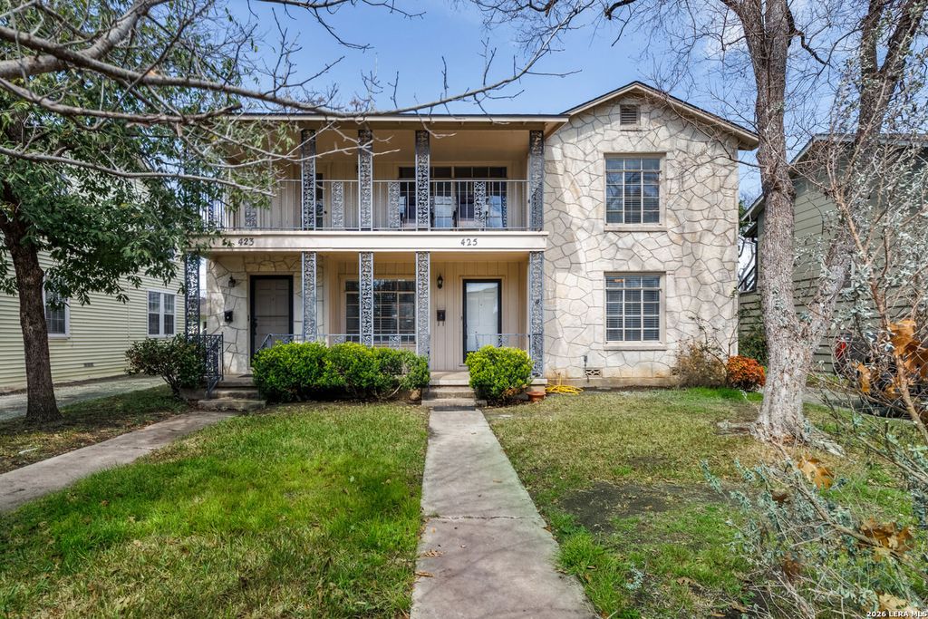 423 Bryn Mawr, San Antonio, TX 78209