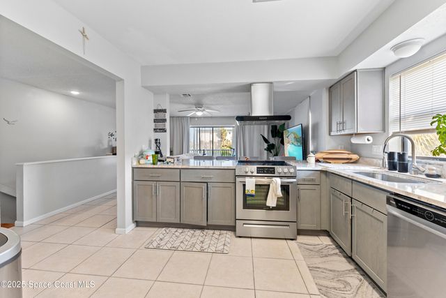 1000 S Miramar Avenue A, Indialantic, FL 32903