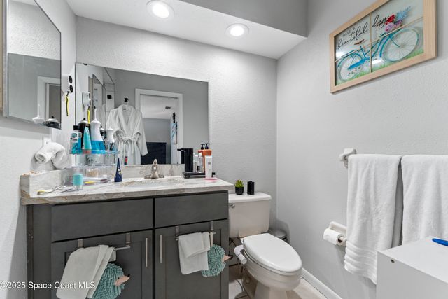 1000 S Miramar Avenue A, Indialantic, FL 32903