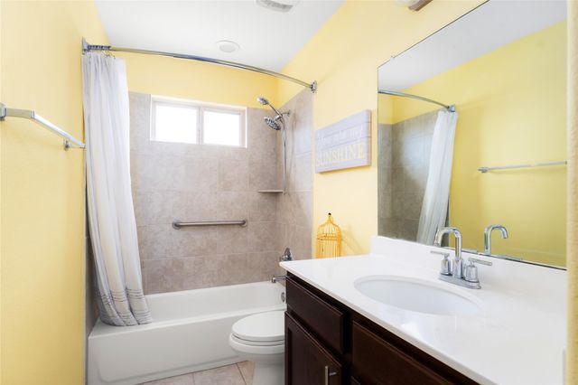 249 Wapiti RD, Buda, TX 78610